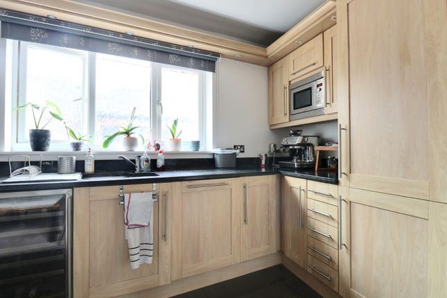 38 Shortlands Gardens, Bromley, Kent photo 4