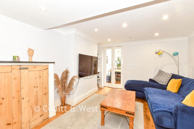 2-bed terraced on 40, Franklin Place, Chichester, £350,000