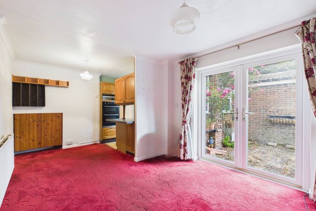 8, Meade Close, Bridgwater photo 4