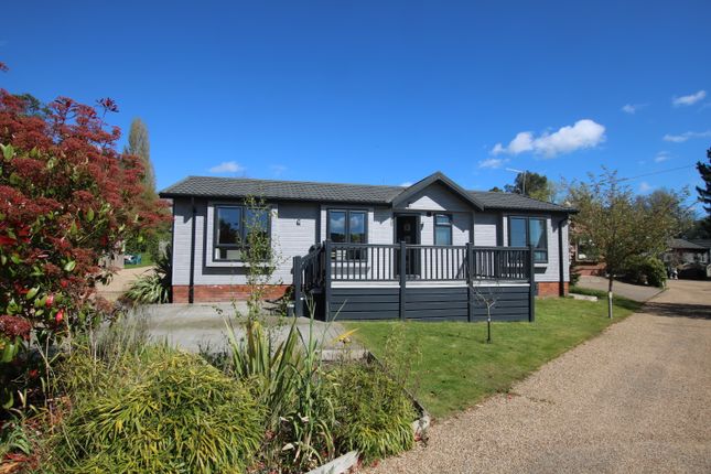 2-bed caravan on 6 Newbourne Park, Watermill Road, Woodbridge, £150,000