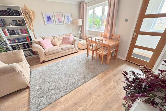 Wykin Road, Hinckley photo 4