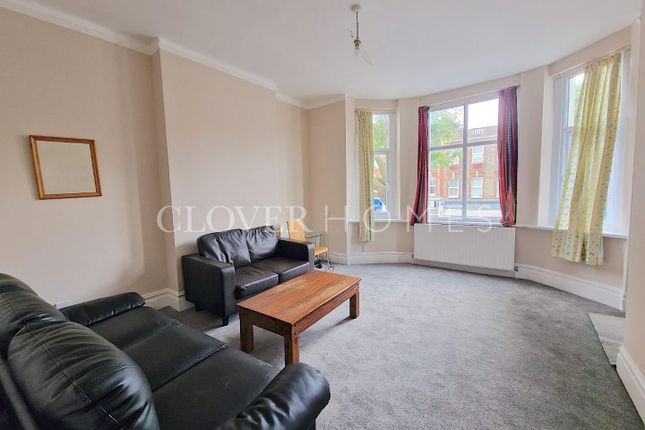 Thumbnail Property to rent in High Road, East Finchley, London