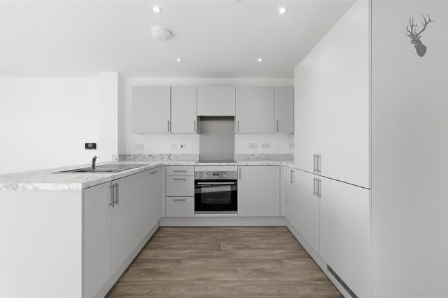5 Graters Walk, Bishops Stortford photo 3