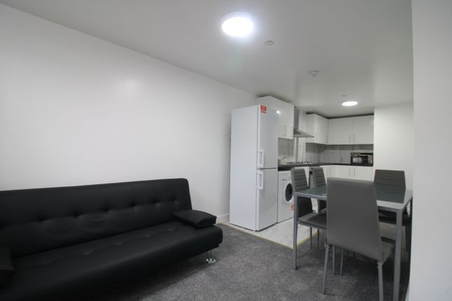 8, Castle Edge, Nottingham photo 4