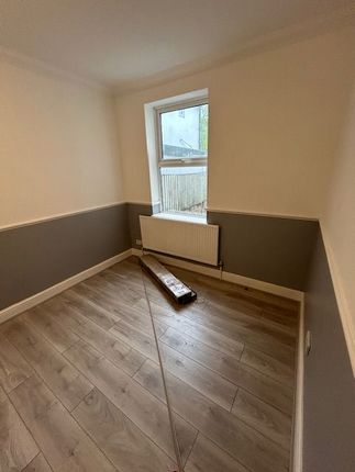 Terraced house to rent in Gibbon Road, London