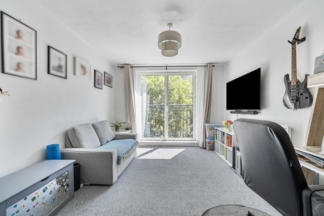 Flat 8, Bailey House, London photo 4