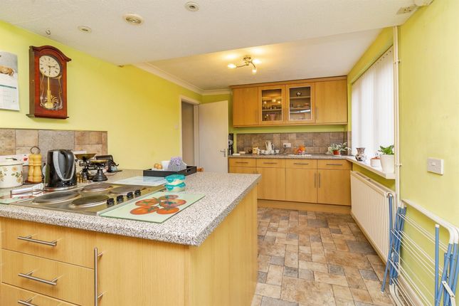 26, Dorset Close, Milton Keynes photo 3