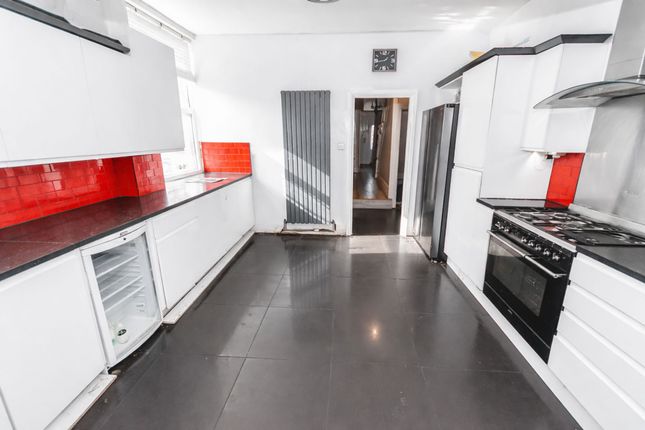 97 Northgate Road, Stockport photo 3