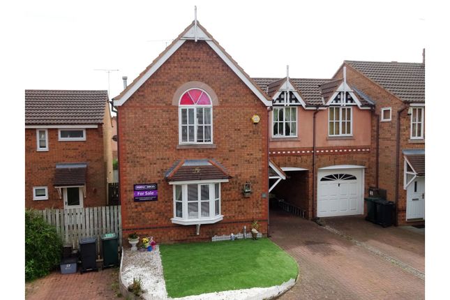 Link-detached house for sale in Benton Drive, Chester