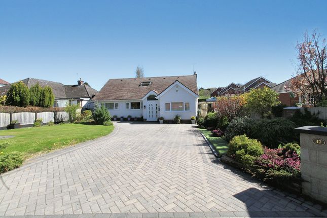 Thumbnail Detached house for sale in Halkyn Road, Flint