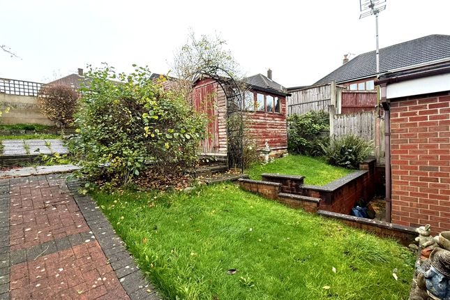 11 Sandwood Crescent, Sandford Hill, Stoke-On-Trent photo 2