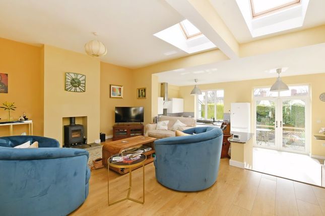 Thumbnail Bungalow for sale in Dalewood Avenue, Beauchief, Sheffield