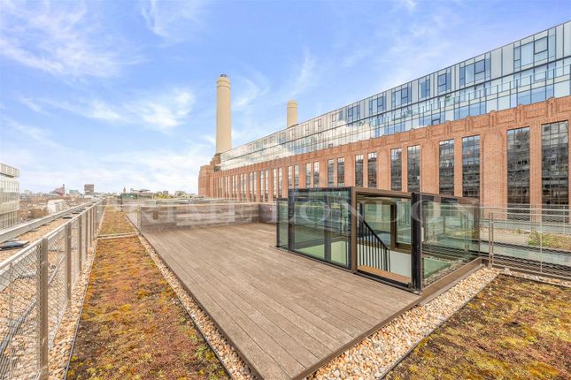 Thumbnail Flat for sale in Switch House West, Battersea Power Station, Nine Elms
