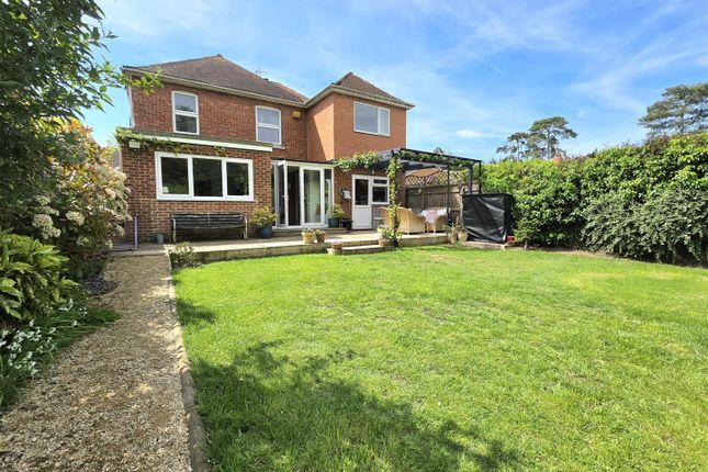 5, Pine Tree Drive, Barnwood photo 2