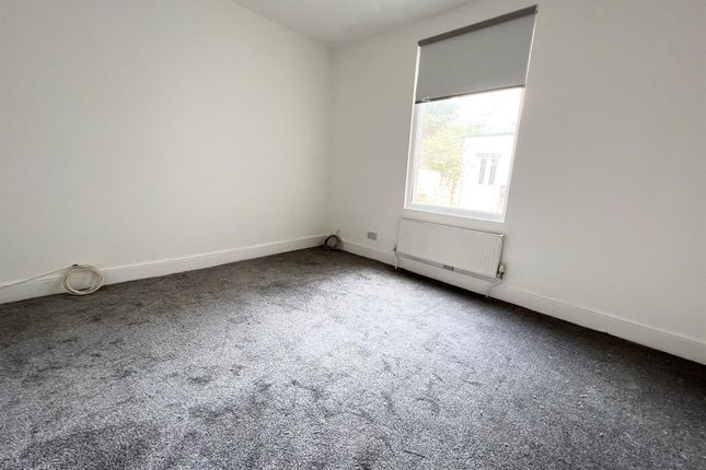 17B Prebend Street, Bedford photo 4
