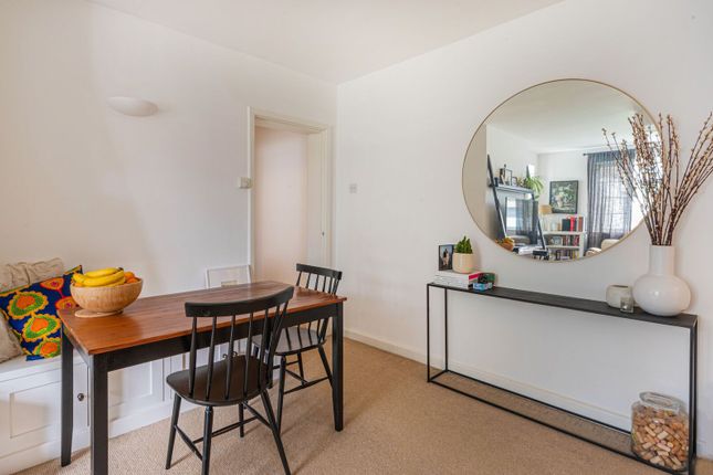 Dartmouth Grove, Blackheath photo 4