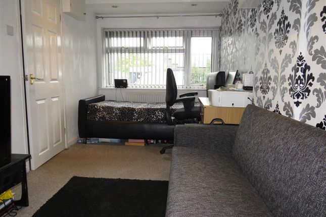 87, Hilltop Drive, Birmingham photo 2