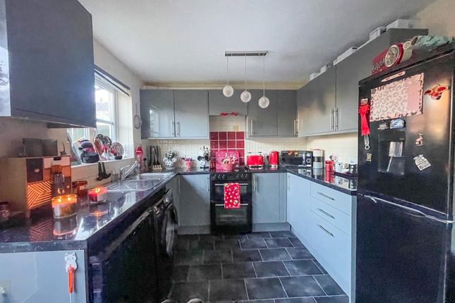 28, Griffen Road, Weston-Super-Mare photo 3