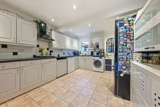 91, Maydowns Road, Whitstable photo 4