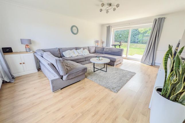 10, Claremont Rise, Uckfield photo 2