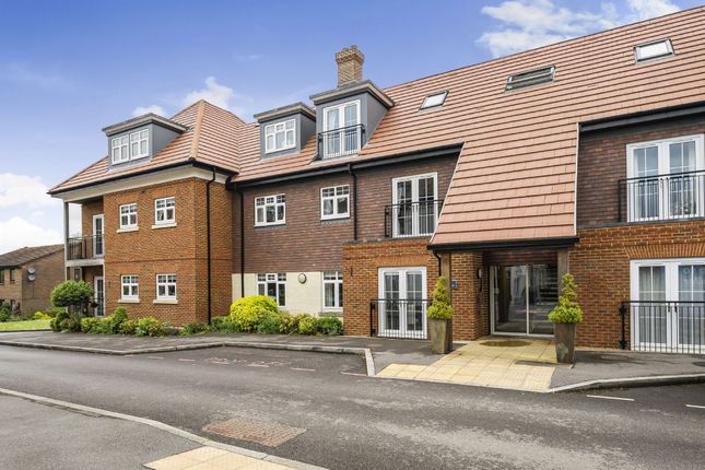 Thumbnail Flat to rent in Arun House, Essex Drive, Cranleigh, Surrey