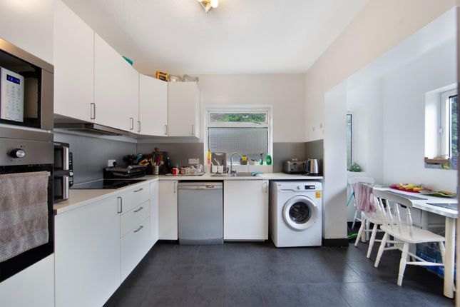 41, Carlton Terrace, London photo 4