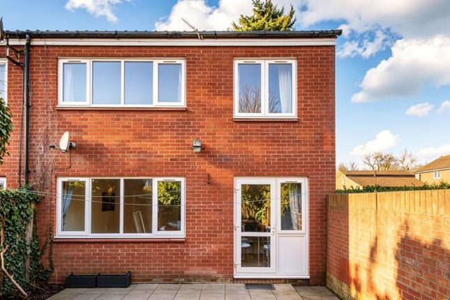 2-bed house on 81, Myrtleside Close, Northwood, £1,850/mo
