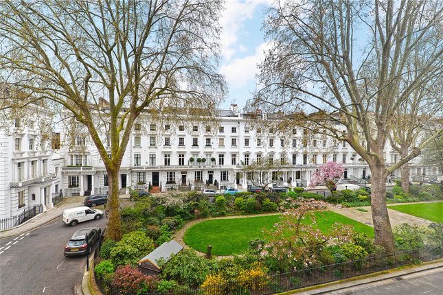 1-bed flat on 11a, Ovington Square, £675,000