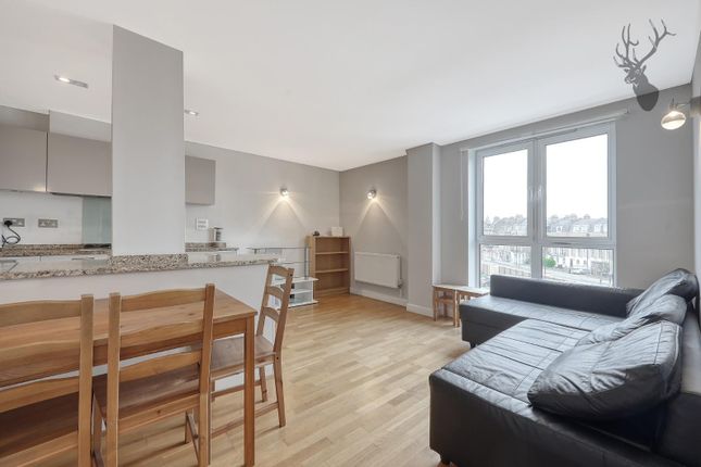 Thumbnail Flat to rent in Enfield Road, London