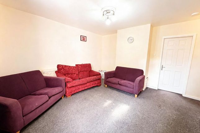 16, Tansor Garth, Peterborough photo 3