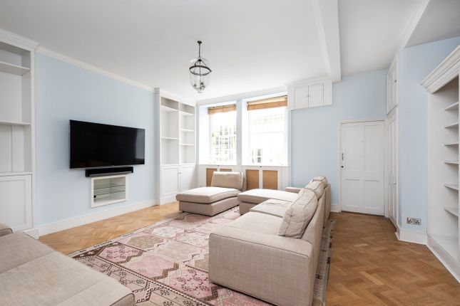 Town house for sale in St James's Square, Bath