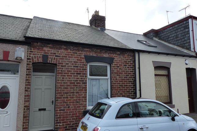 1-bed house on 13, Houghton Street, Sunderland, £40,000