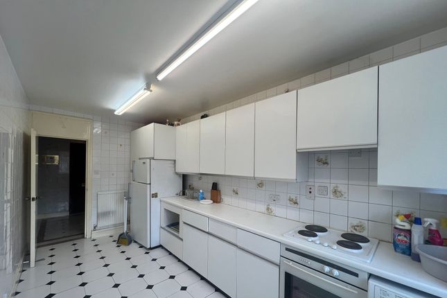 Flat 33, St Johns Wood, photo 5