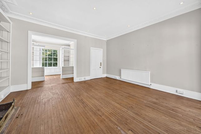 7 Trevor Place, London photo 4