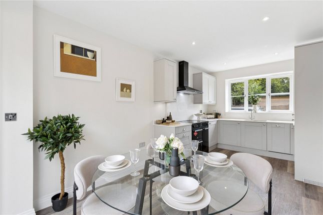 2, Trinity Place, Chilworth photo 4