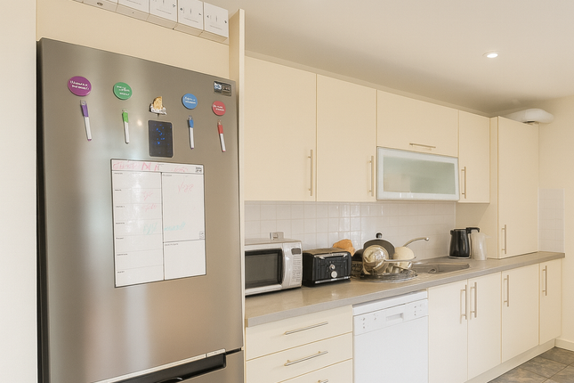 22 Fisherton Street, London NW8 8PG, London photo 4