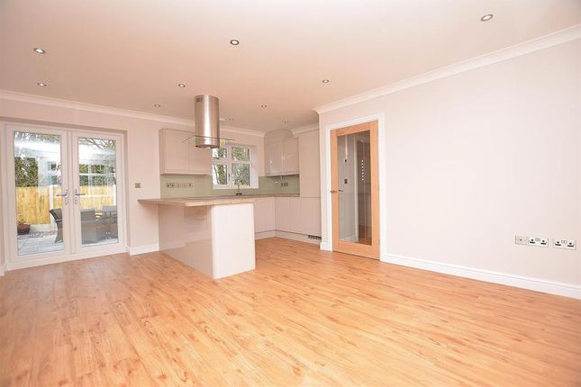 20, Sutton-in-Ashfield photo 3