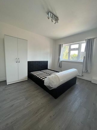 Photo 0