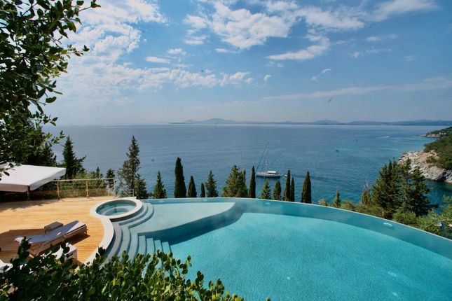 Detached house for sale in Corfu, 491 00, Greece