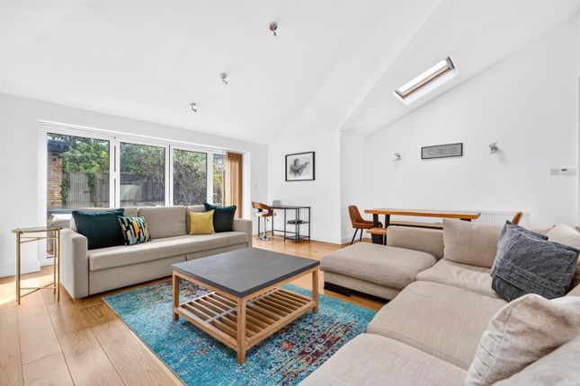 Ground Floor Flat, 83, The Vale, Acton photo 2