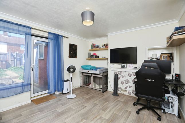 66, Yarrow Road, Kent photo 3