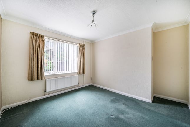 21, Elizabeth Way, Buckinghamshire photo 4
