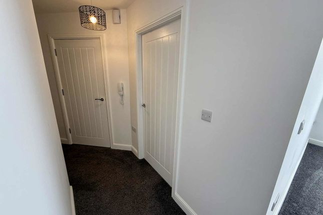 Apartment 16, Scholes Lane, St. Helens photo 3