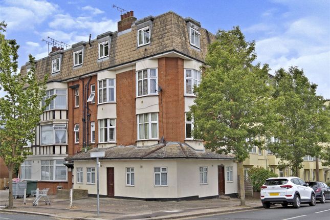 Flat for sale in Grosvenor Mansions, Westcliff On Sea