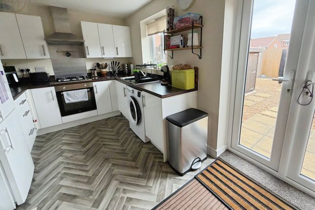 48, Thorndike Way, Burnham - On - Sea photo 3