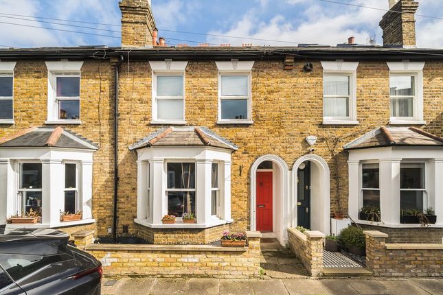2-bed house on 20, Clairville Gardens, London, £2,550/mo