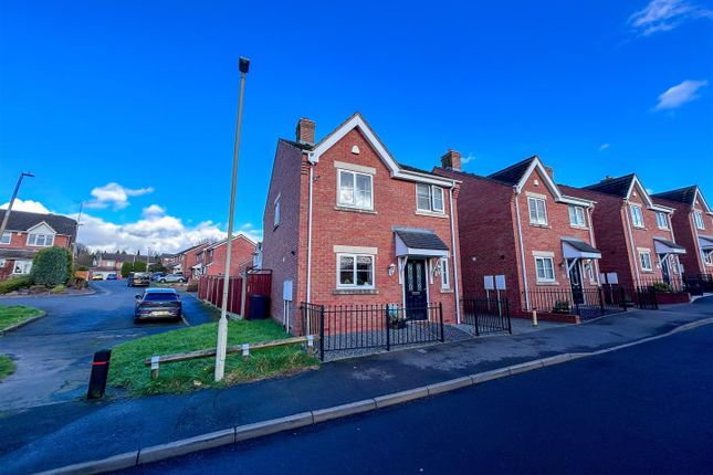 Thumbnail Detached house for sale in Chase Road, Gornal Wood