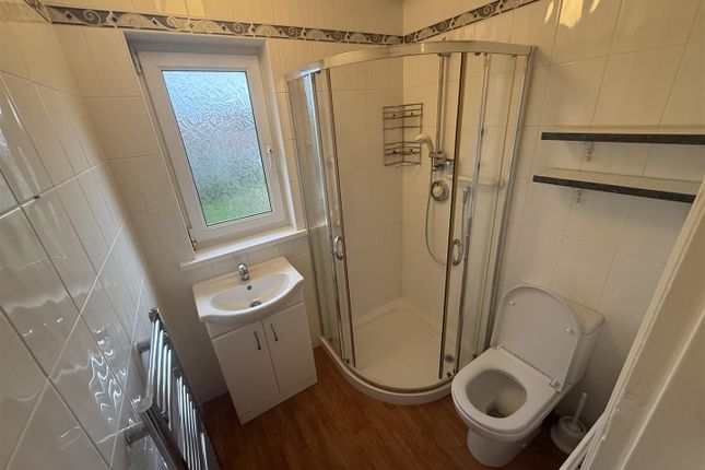 19, Derry Hill Road, Arnold photo 4