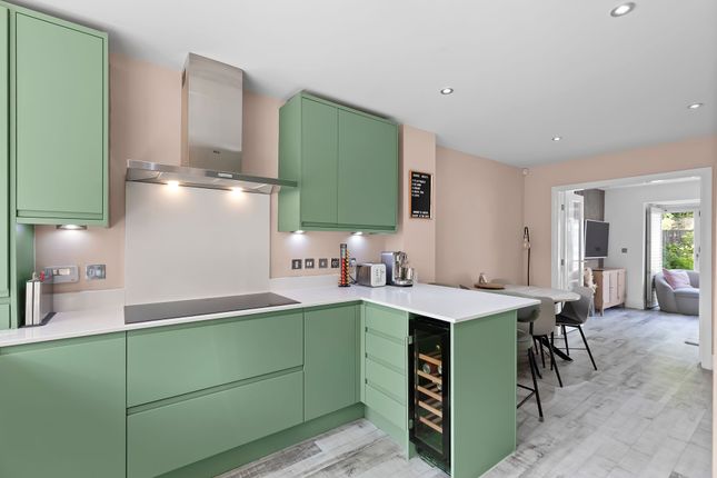 10 Millstone Close, Ilkley photo 4