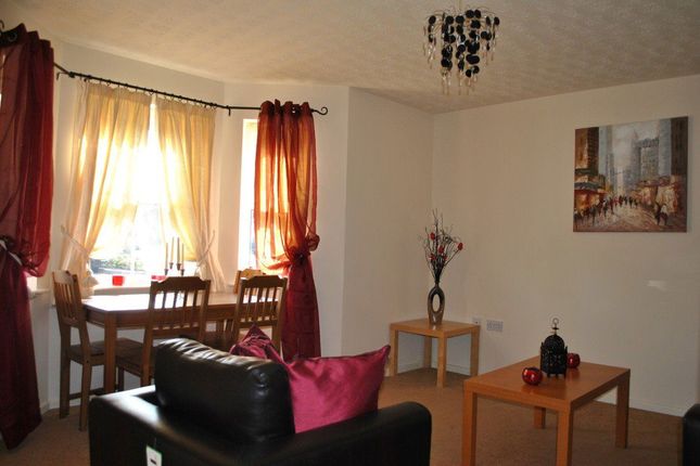 1 Paisley Park, Off Gladstone Road, Bolton photo 2